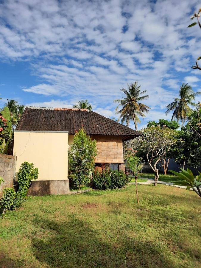 Bumbung Bungalows Amed Exterior foto